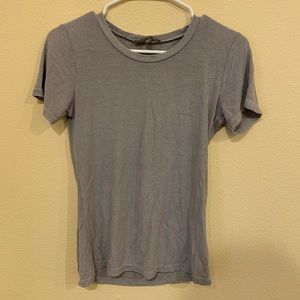 American Eagle tshirt